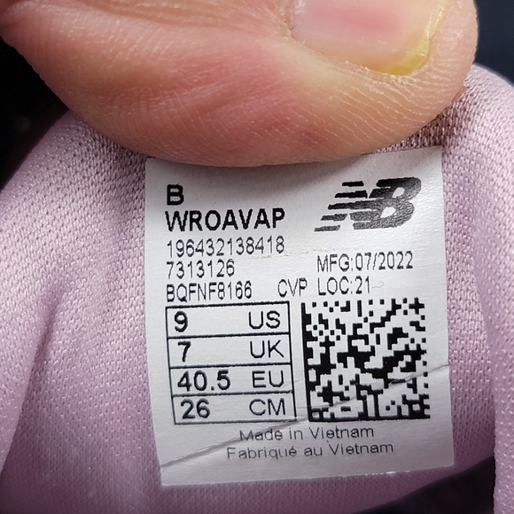 New Balance Fresh Foam Roav Women's 9 - Picture 10 of 10